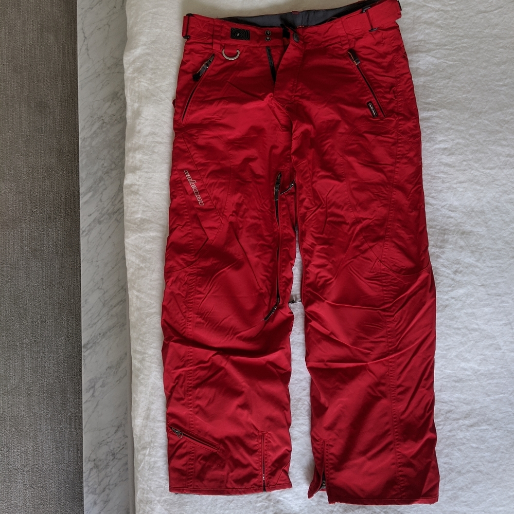 Volcom Size Small Red Snowboarding/Ski/Snow pants